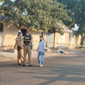 Homem é executado com vários tiros em Sarandi Foto 2 Fotos de Homem é executado com vários tiros em Sarandi