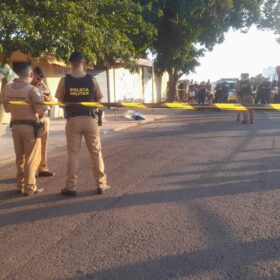 Homem é executado com vários tiros em Sarandi Foto 3 Fotos de Homem é executado com vários tiros em Sarandi