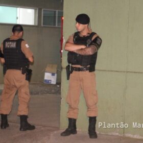 Homem que foi baleado e obrigado cavar à própria cova em Sarandi, é transferido para região Foto 18 Fotos de Homem que foi baleado e obrigado cavar à própria cova em Sarandi, é transferido para região