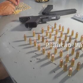 Homem é preso com pistola equipada com 'kit rajada' e drogas pela Rotam em Maringá Foto 3 Fotos de Homem é preso com pistola equipada com 'kit rajada' e drogas pela Rotam em Maringá