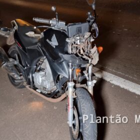 Motociclista sofre ferimentos graves após bater na traseira de caminhão em Maringá Foto 12 Fotos de Motociclista sofre ferimentos graves após bater na traseira de caminhão em Maringá