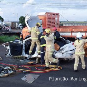 Mulher é socorrida com ferimentos após colisão na rodovia BR-376, entre Marialva e Sarandi Foto 14 Fotos de Mulher é socorrida com ferimentos após colisão na rodovia BR-376, entre Marialva e Sarandi