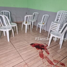 Três pessoas são baleadas enquanto jogava baralho em festa clandestina em Sarandi Foto 13 Fotos de Três pessoas são baleadas enquanto jogava baralho em festa clandestina em Sarandi