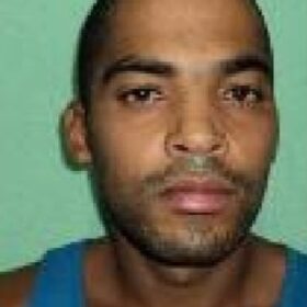 Chefe do tráfico de drogas em Sarandi é preso em apartamento na cidade Maringá Foto 20 Fotos de Chefe do tráfico de drogas em Sarandi é preso em apartamento na cidade Maringá