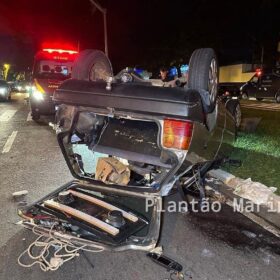 Motorista embriagado avança preferencial, causa acidente e tenta fugir empurrando carro em Maringá Foto 14 Fotos de Motorista embriagado avança preferencial, causa acidente e tenta fugir empurrando carro em Maringá
