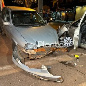 Acidente causado por motorista embriagado termina em pancadaria e prisão em Sarandi Foto 4 Fotos de Acidente causado por motorista embriagado termina em pancadaria e prisão em Sarandi