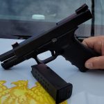Assaltante morre após ser baleado ao tentar roubar casa de empresário em Maringá Foto 5 Fotos de Assaltante morre após ser baleado ao tentar roubar casa de empresário em Maringá