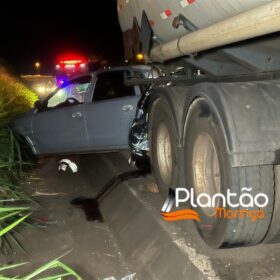 Carro desgovernado prensa caminhoneiro contra carreta em Maringá, a vítima morreu na hora Foto 16 Fotos de Carro desgovernado prensa caminhoneiro contra carreta em Maringá, a vítima morreu na hora