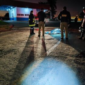 Homem é executado a tiros durante a madrugada em Mandaguaçu Foto 3 Fotos de Homem é executado a tiros durante a madrugada em Mandaguaçu
