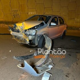 Carro invade preferencial e causa grave acidente em Maringá Foto 2 Fotos de Carro invade preferencial e causa grave acidente em Maringá
