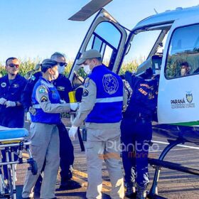 Jovem é socorrido de helicóptero após queda de moto Foto 2 Fotos de Jovem é socorrido de helicóptero após queda de moto