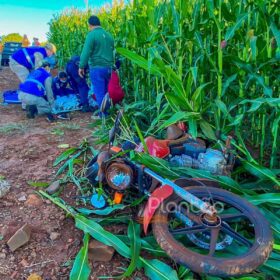 Jovem é socorrido de helicóptero após queda de moto Foto 5 Fotos de Jovem é socorrido de helicóptero após queda de moto
