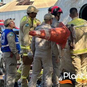 Pintores são intoxicados por tinta dentro de caixa d'água em Maringá Foto 18 Fotos de Pintores são intoxicados por tinta dentro de caixa d'água em Maringá