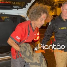 Suspeito de matar jovem a pedradas em Sarandi, é preso ao passar na frente do velório com a blusa e uma corrente da vítima Foto 4 Fotos de Suspeito de matar jovem a pedradas em Sarandi, é preso ao passar na frente do velório com a blusa e uma corrente da vítima