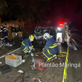 Carro explode após batida e motorista morre carbonizado em Maringá Foto 10 Fotos de Carro explode após batida e motorista morre carbonizado em Maringá