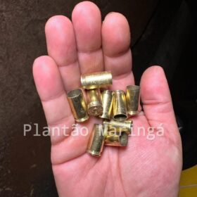 Estudante de medicina toma arma e atira contra namorado após ser agredida em Maringá Foto 5 Fotos de Estudante de medicina toma arma e atira contra namorado após ser agredida em Maringá