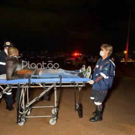 Homem com mandado de prisão em aberto é baleado e preso após atacar e tentar tomar arma de policial feminina em Maringá Foto 4 Fotos de Homem com mandado de prisão em aberto é baleado e preso após atacar e tentar tomar arma de policial feminina em Maringá