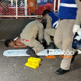 Homem é socorrido em estado grave após ser esfaqueado em Maringá Foto 10 Fotos de Homem é socorrido em estado grave após ser esfaqueado em Maringá