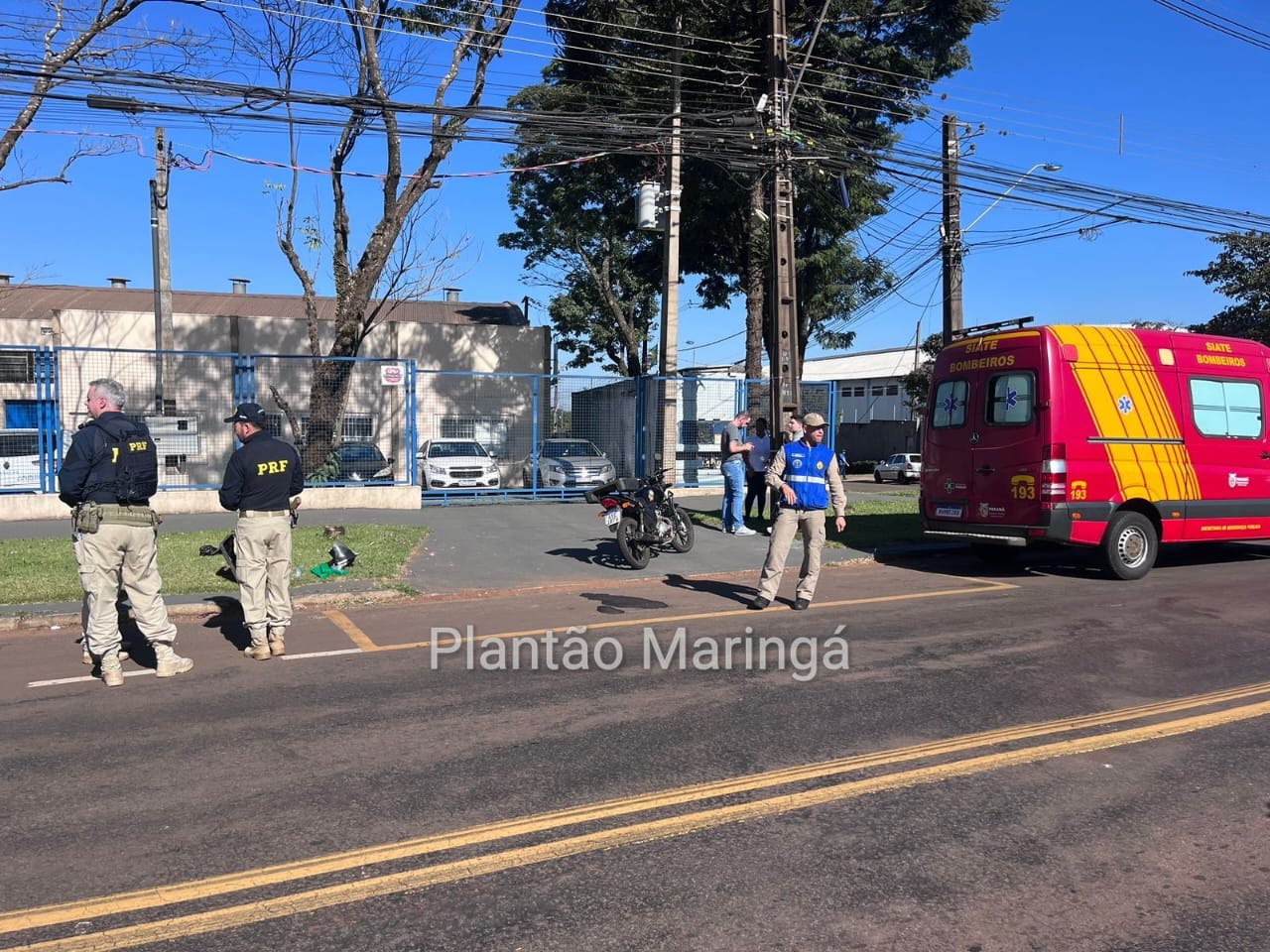 Motociclista que entregava drogas no ‘delivery’ sofre acidente e acaba preso em Maringá Foto 7 Fotos de Motociclista que entregava drogas no ‘delivery’ sofre acidente e acaba preso em Maringá