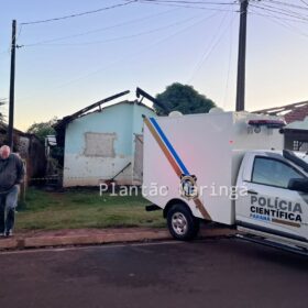 Mulher morre carbonizada após incêndio em residência Foto 3 Fotos de Mulher morre carbonizada após incêndio em residência