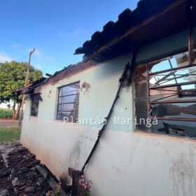 Mulher morre carbonizada após incêndio em residência Foto 5 Fotos de Mulher morre carbonizada após incêndio em residência