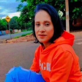 Mulher morre carbonizada após incêndio em residência Foto 6 Fotos de Mulher morre carbonizada após incêndio em residência