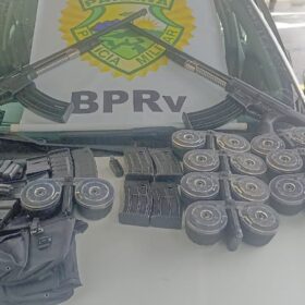 Polícia Rodoviária Estadual apreende armas e carregadores caracol para fuzil 556 em Maringá Foto 11 Fotos de Polícia Rodoviária Estadual apreende armas e carregadores caracol para fuzil 556 em Maringá