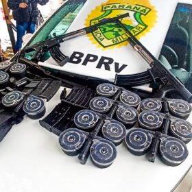 Polícia Rodoviária Estadual apreende armas e carregadores caracol para fuzil 556 em Maringá Foto 7 Fotos de Polícia Rodoviária Estadual apreende armas e carregadores caracol para fuzil 556 em Maringá