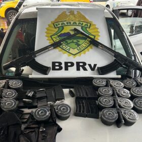 Polícia Rodoviária Estadual apreende armas e carregadores caracol para fuzil 556 em Maringá Foto 8 Fotos de Polícia Rodoviária Estadual apreende armas e carregadores caracol para fuzil 556 em Maringá