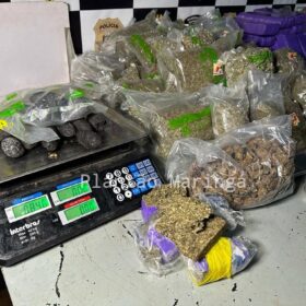 Rocam localiza distribuidora de drogas e apreende mais de meio milhão de reais em entorpecentes em Sarandi Foto 6 Fotos de Rocam localiza distribuidora de drogas e apreende mais de meio milhão de reais em entorpecentes em Sarandi