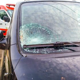 Ciclista é intubado após ser atropelado por carro em Maringá Foto 12 Fotos de Ciclista é intubado após ser atropelado por carro em Maringá