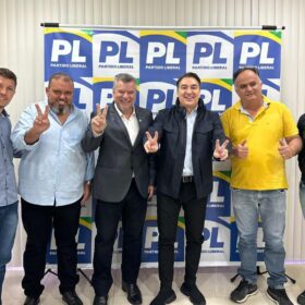 Delegado Jacovós e Deputado Giacobo promovem Encontro Regional do PL em Maringá Foto 2 Fotos de Delegado Jacovós e Deputado Giacobo promovem Encontro Regional do PL em Maringá