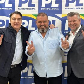 Delegado Jacovós e Deputado Giacobo promovem Encontro Regional do PL em Maringá Foto 4 Fotos de Delegado Jacovós e Deputado Giacobo promovem Encontro Regional do PL em Maringá