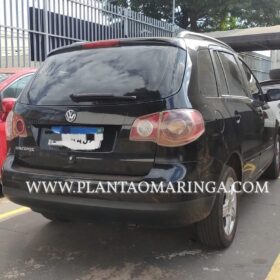 Câmera registra criminoso com carro roubado fugindo da Guarda Civil Municipal de Sarandi Foto 2 Fotos de Câmera registra criminoso com carro roubado fugindo da Guarda Civil Municipal de Sarandi