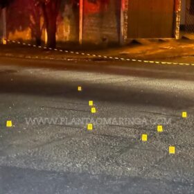 Homem é executado com 15 tiros na Vila Morangueira em Maringá Foto 3 Fotos de Homem é executado com 15 tiros na Vila Morangueira em Maringá