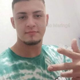 Câmera de segurança registra acidente que matou jovem no final de semana em Sarandi Foto 2 Fotos de Câmera de segurança registra acidente que matou jovem no final de semana em Sarandi
