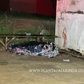 Jovem é executado com 8 tiros ao lado de carrinho de lanche em Maringá Foto 2 Fotos de Jovem é executado com 8 tiros ao lado de carrinho de lanche em Maringá