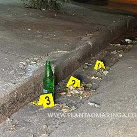 Jovem é executado com 8 tiros ao lado de carrinho de lanche em Maringá Foto 9 Fotos de Jovem é executado com 8 tiros ao lado de carrinho de lanche em Maringá