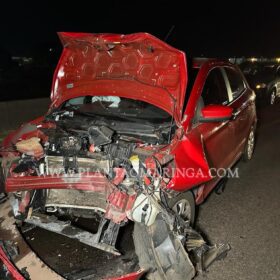 Motorista com sinais de embriaguez dirige pela contramão e provoca grave acidente em Maringá Foto 6 Fotos de Motorista com sinais de embriaguez dirige pela contramão e provoca grave acidente em Maringá