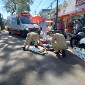 Mulher é atropelada em cima da faixa de pedestre em Maringá; Vídeo Foto 1 Fotos de Mulher é atropelada em cima da faixa de pedestre em Maringá; Vídeo