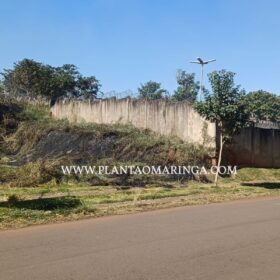 Quatro viaturas da Polícia Militar ficam destruídas após incêndio em Maringá Foto 6 Fotos de Quatro viaturas da Polícia Militar ficam destruídas após incêndio em Maringá