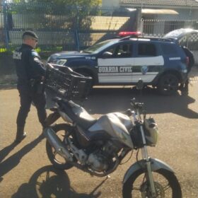 Criminoso assalta mulher em Maringá e é preso pela Guarda Civil Municipal de Sarandi Foto 4 Fotos de Criminoso assalta mulher em Maringá e é preso pela Guarda Civil Municipal de Sarandi