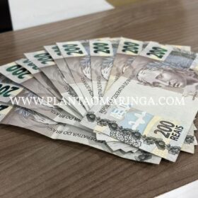 Dupla especializada em pescar envelopes com dinheiro em caixas eletrônicos é presa em Maringá Foto 5 Fotos de Dupla especializada em pescar envelopes com dinheiro em caixas eletrônicos é presa em Maringá
