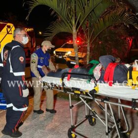 Fotos de Homem com extensa ficha criminal é hospitalizado após tentar roubar casa de Policial Civil em Maringá