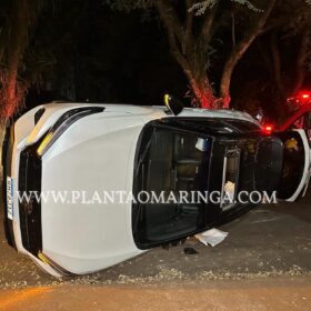 Homem com sinais de embriaguez é preso após provocar dois acidentes, em Maringá Foto 6 Fotos de Homem com sinais de embriaguez é preso após provocar dois acidentes, em Maringá