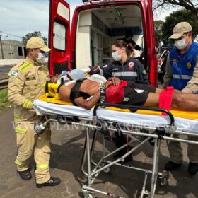 Homem é intubado após ser esfaqueado em Maringá Foto 5 Fotos de Homem é intubado após ser esfaqueado em Maringá