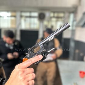 Homem é preso pela Rotam com quatro armas de fogo em Maringá Foto 7 Fotos de Homem é preso pela Rotam com quatro armas de fogo em Maringá