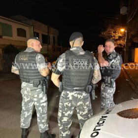 Câmera registrou acidente com morte em Maringá - o motociclista estava em fuga da policia Foto 3 Fotos de Câmera registrou acidente com morte em Maringá - o motociclista estava em fuga da policia