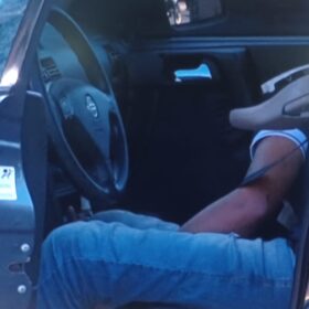 Homem morre e outro é baleado durante troca de tiros com Rotam em Maringá Foto 8 Fotos de Homem morre e outro é baleado durante troca de tiros com Rotam em Maringá