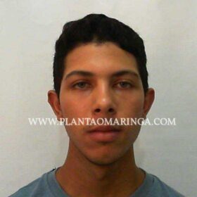 Homem morre e outro é baleado durante troca de tiros com Rotam em Maringá Foto 13 Fotos de Homem morre e outro é baleado durante troca de tiros com Rotam em Maringá